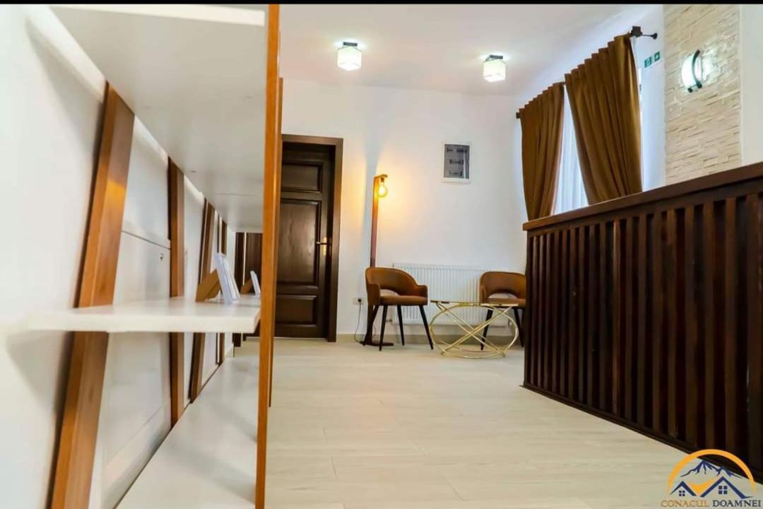 Conacul Doamnei Villa Corbi Exterior foto